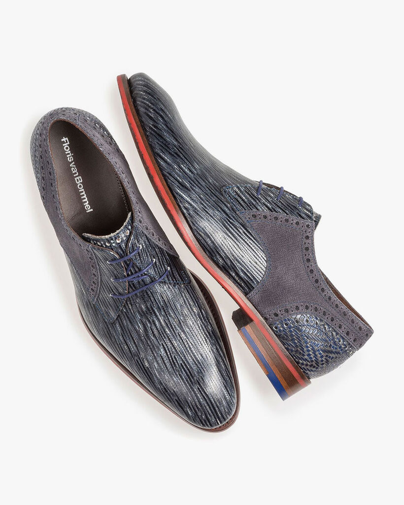 Grey and blue lace shoe with print