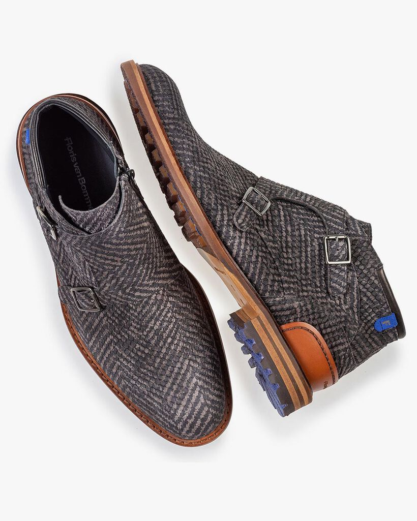 Stiefel grau mit Schnalle