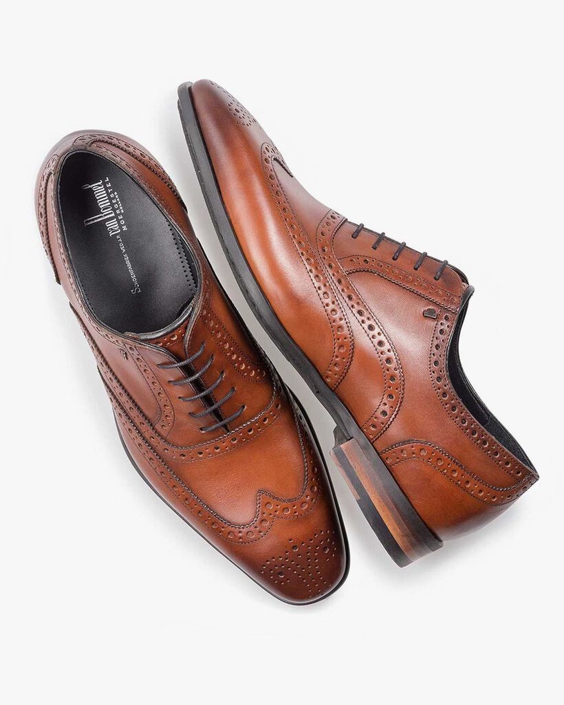 Cognacfarbener Kalbsleder-Brogue