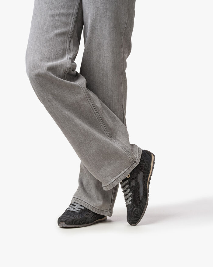 Illvi 01.10