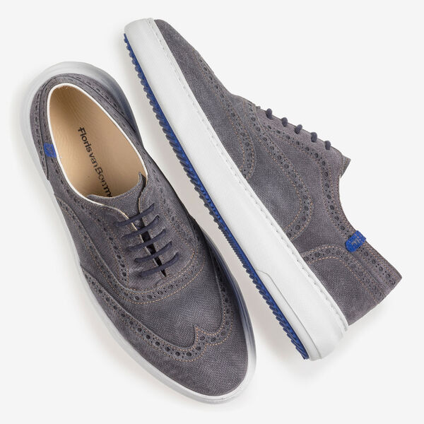 Dark grey suede leather lace shoe with print