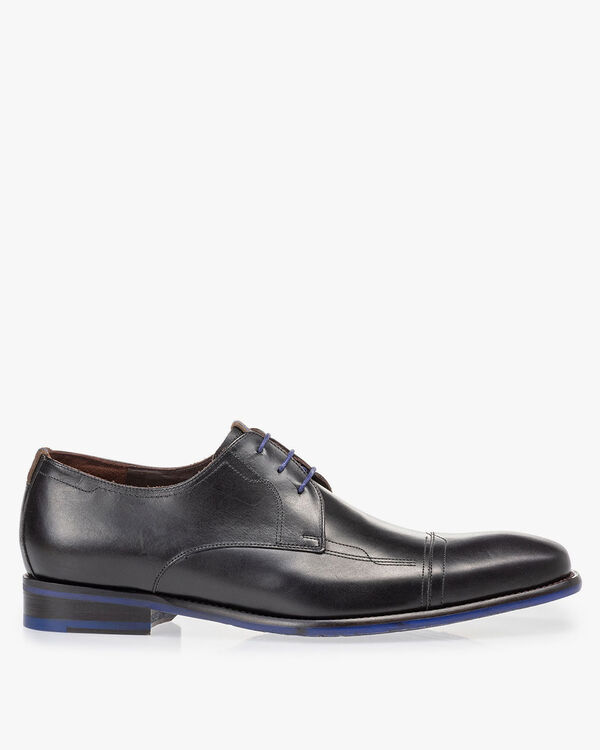 Lace shoe calf leather black