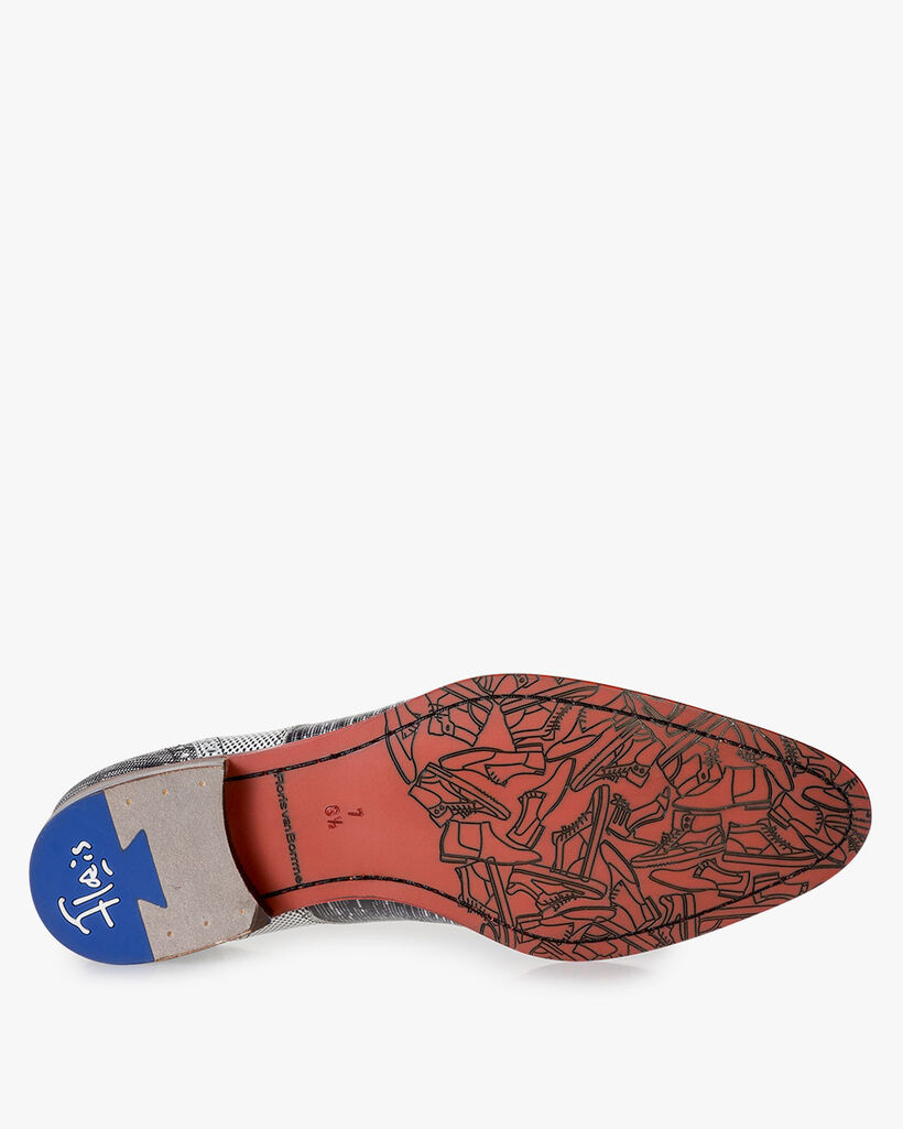 Schn&uuml;rschuh mit Eidechsenprint