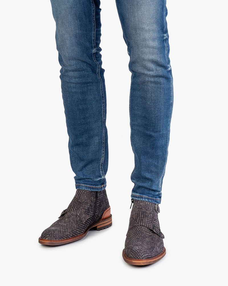 Stiefel grau mit Schnalle