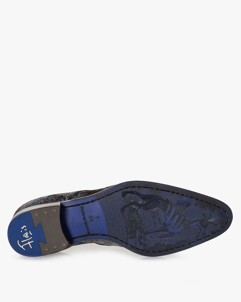 Lace shoe suede dark red