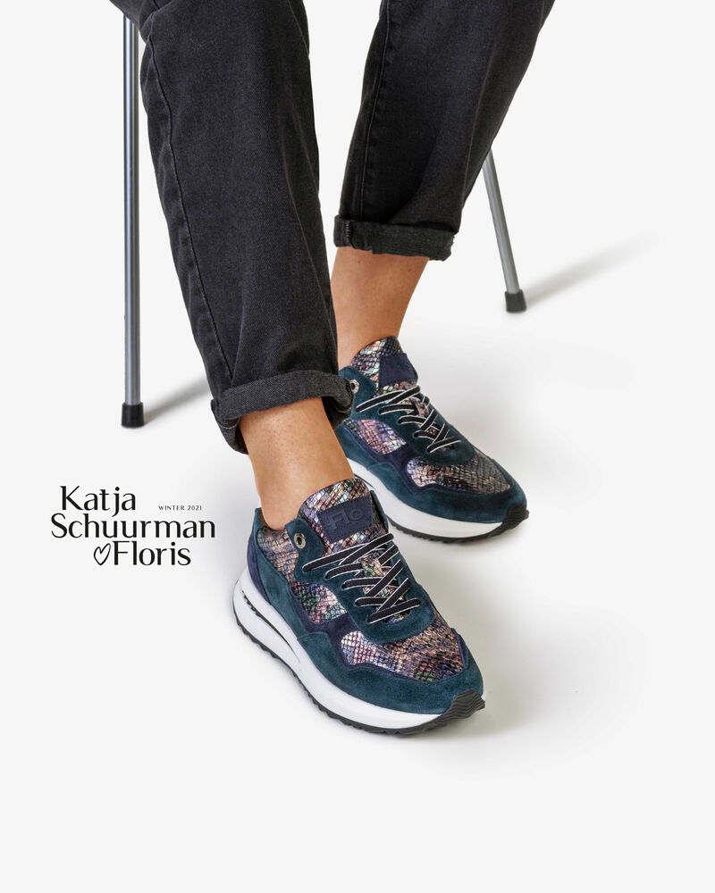 Sneaker Metallic-Print rosa