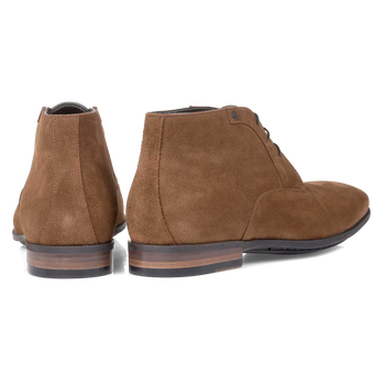 Mittelbrauner Wildleder-Schn&uuml;rschuh