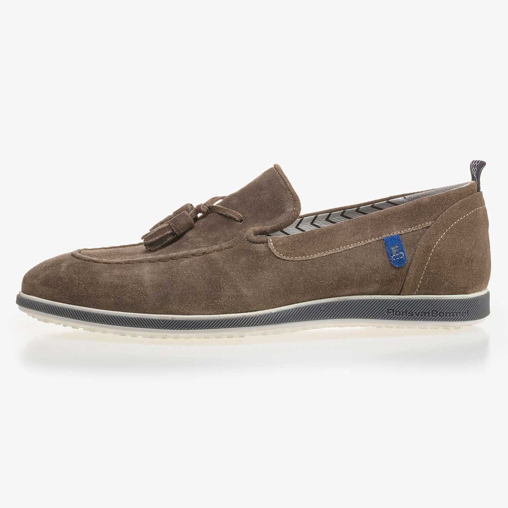Taupe-coloured suede leather tassel loafer