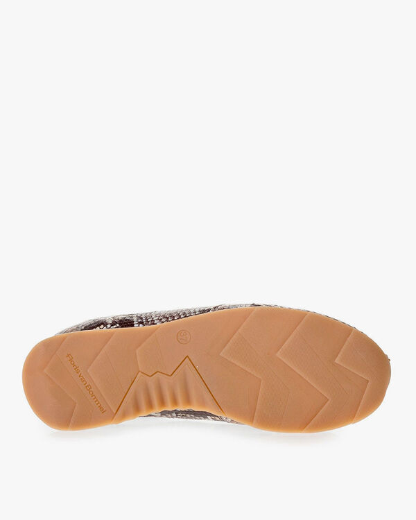 Braun-wei&szlig;er Sneaker Schlangenprint