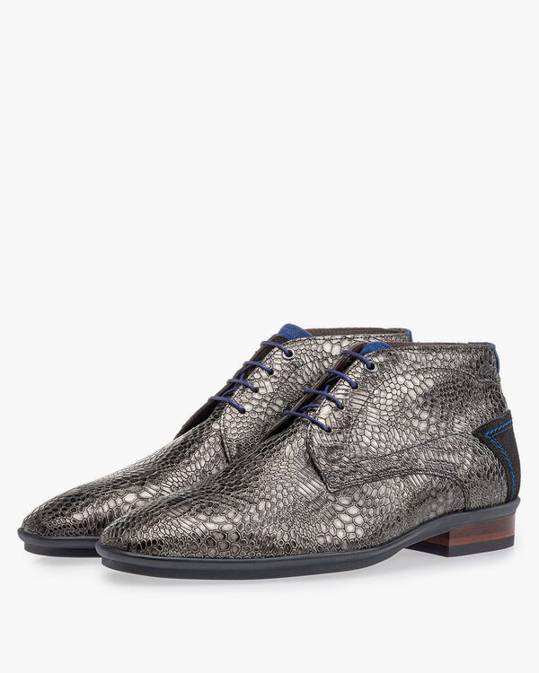 Schn&uuml;rstiefel mit Print grau