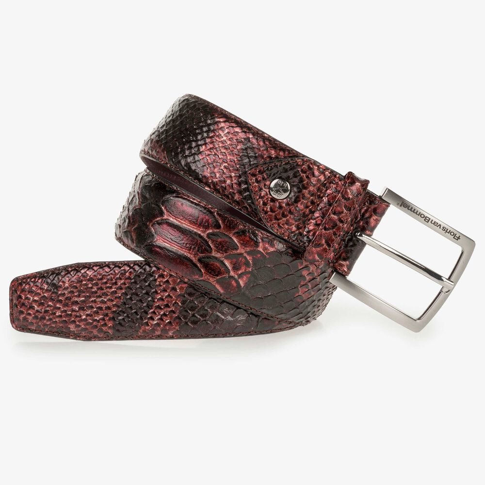 Red-brown leather belt with snake print