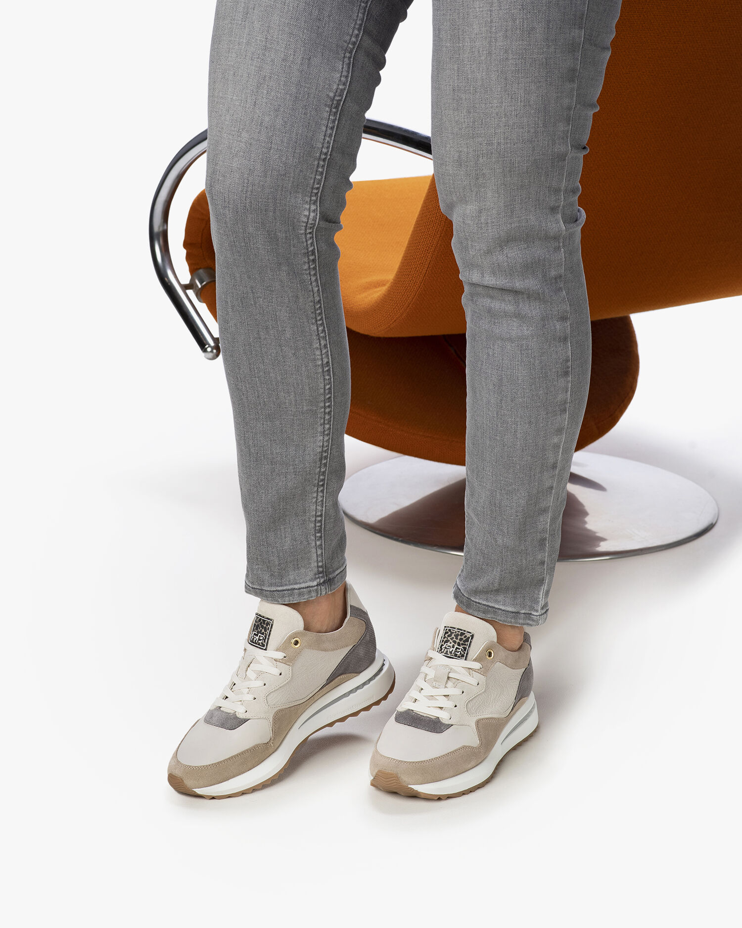 Dames on sale sneakers taupe