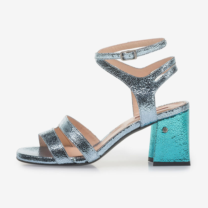 High-heeled sandals with light blue metallic print