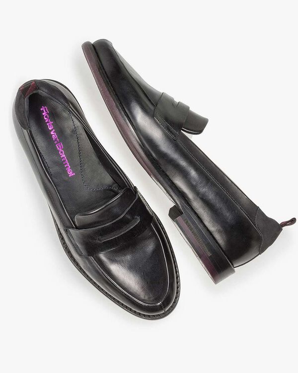 Black calf leather loafer