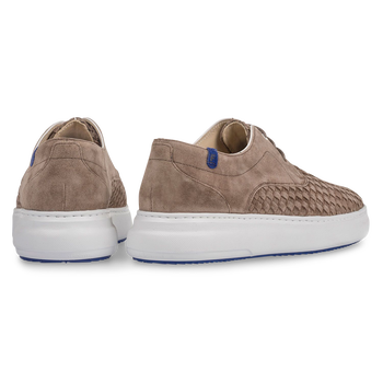 Taupefarbener Schn&uuml;rschuh mit geflochtenem Wildleder