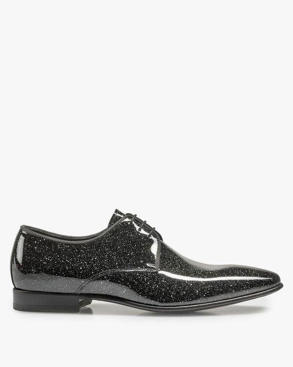 Schwarzer Lacklederschuh mit Print