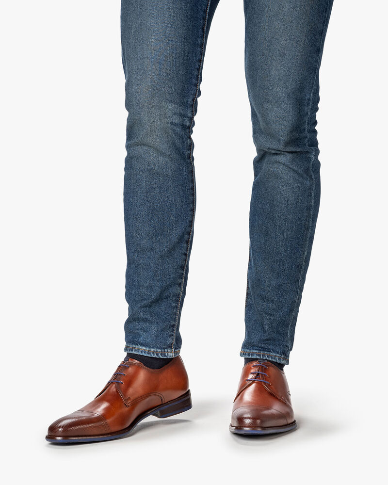 Schn&uuml;rschuh Kalbsleder cognacfarben