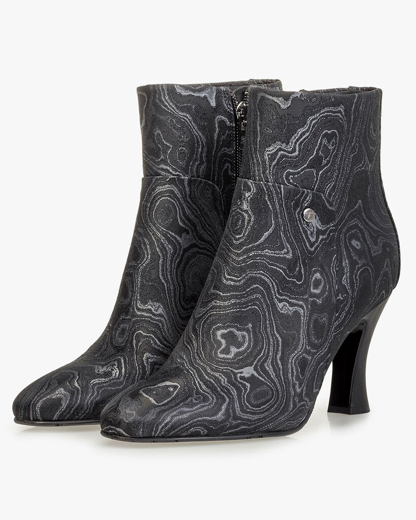 Stiefelette Print schwarz