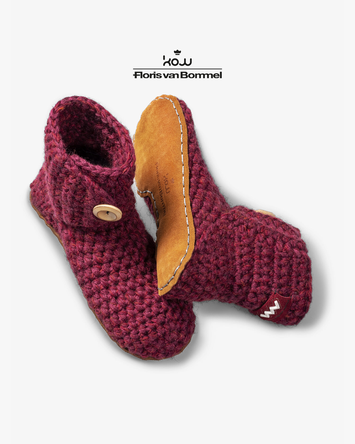 Kingdom of Wow home slippers red | Floris van Bommel®