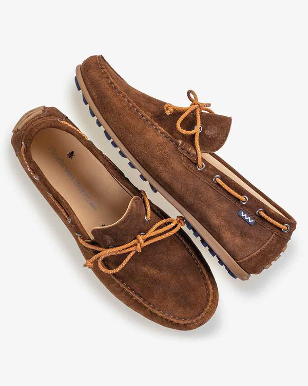 Moccasin suede leather cognac