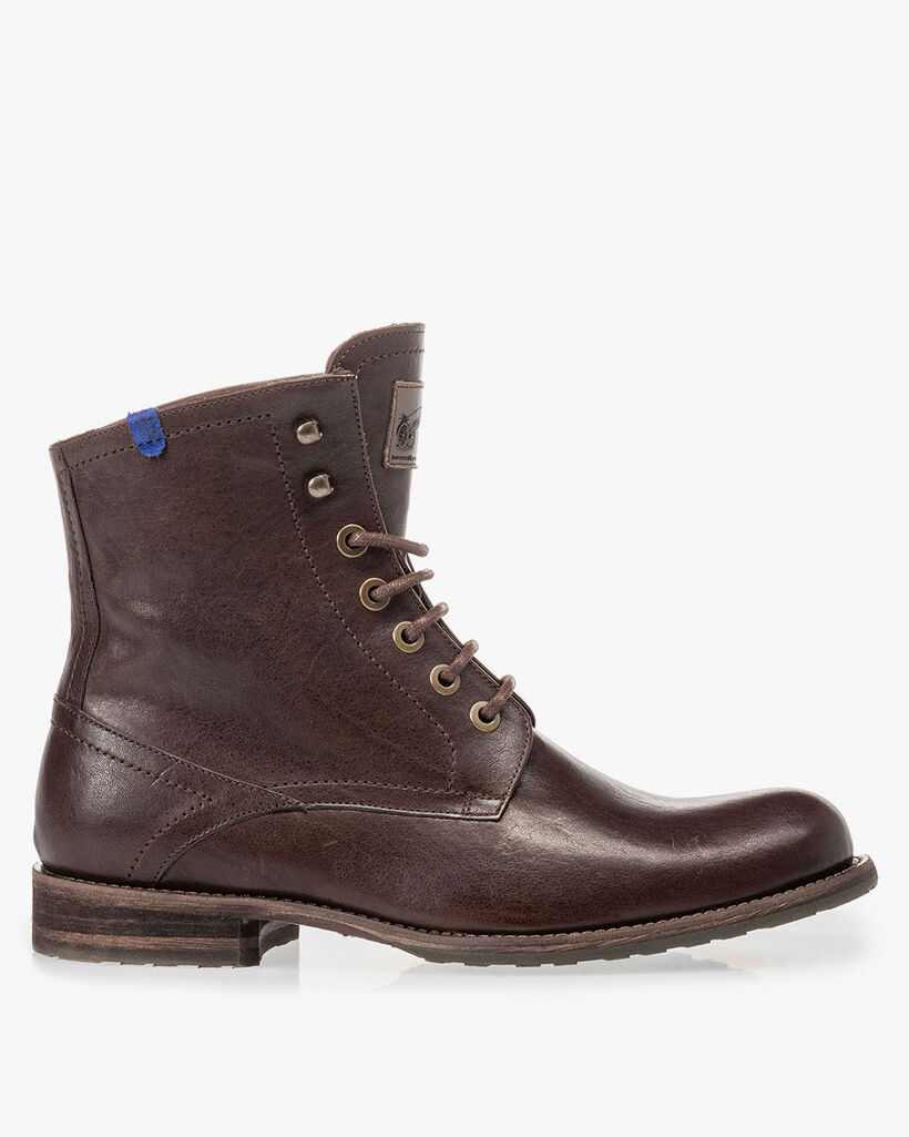 Gef&uuml;tterter Schn&uuml;rstiefel braun