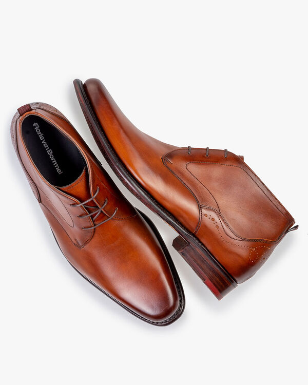 Schn&uuml;rstiefel Kalbsleder cognacfarben