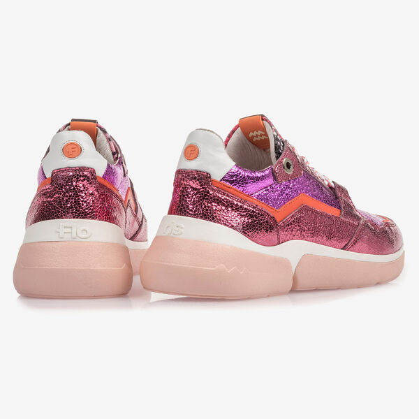 Pinker Leder-Sneaker mit Metallic-Print