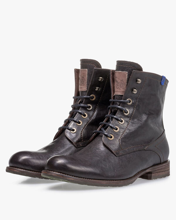 Gef&uuml;tterter Schn&uuml;rstiefel schwarz