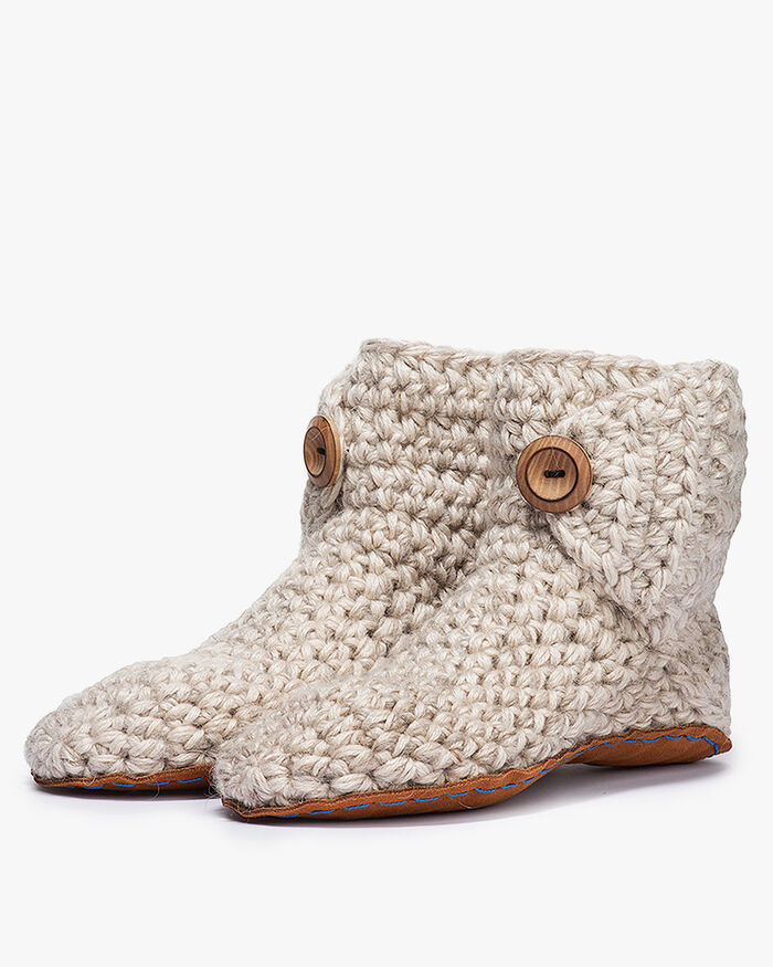 Kingdom of Wow Hausschuhe sand