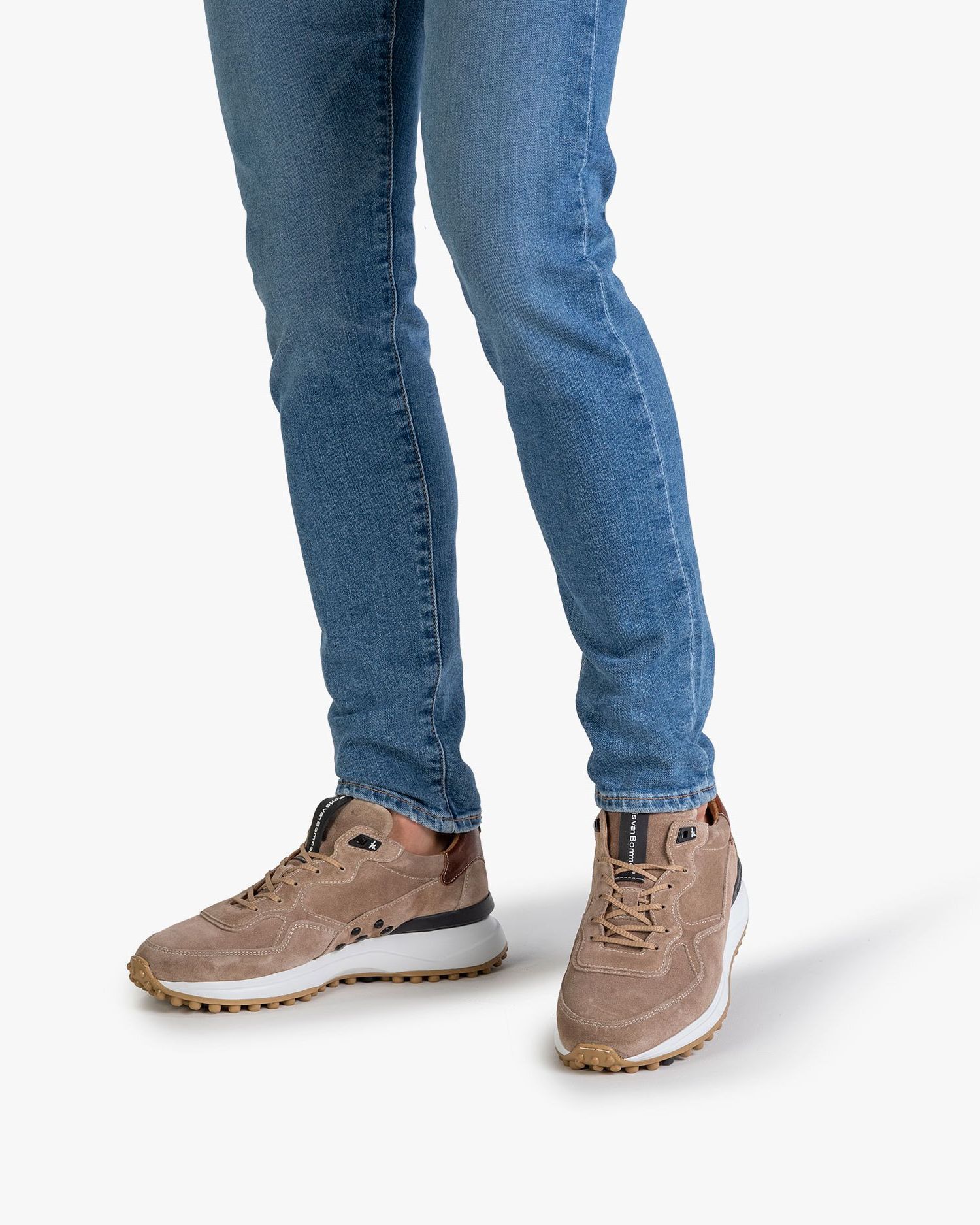 Beige suede leather sneaker 16301/19 | Floris van Bommel Official