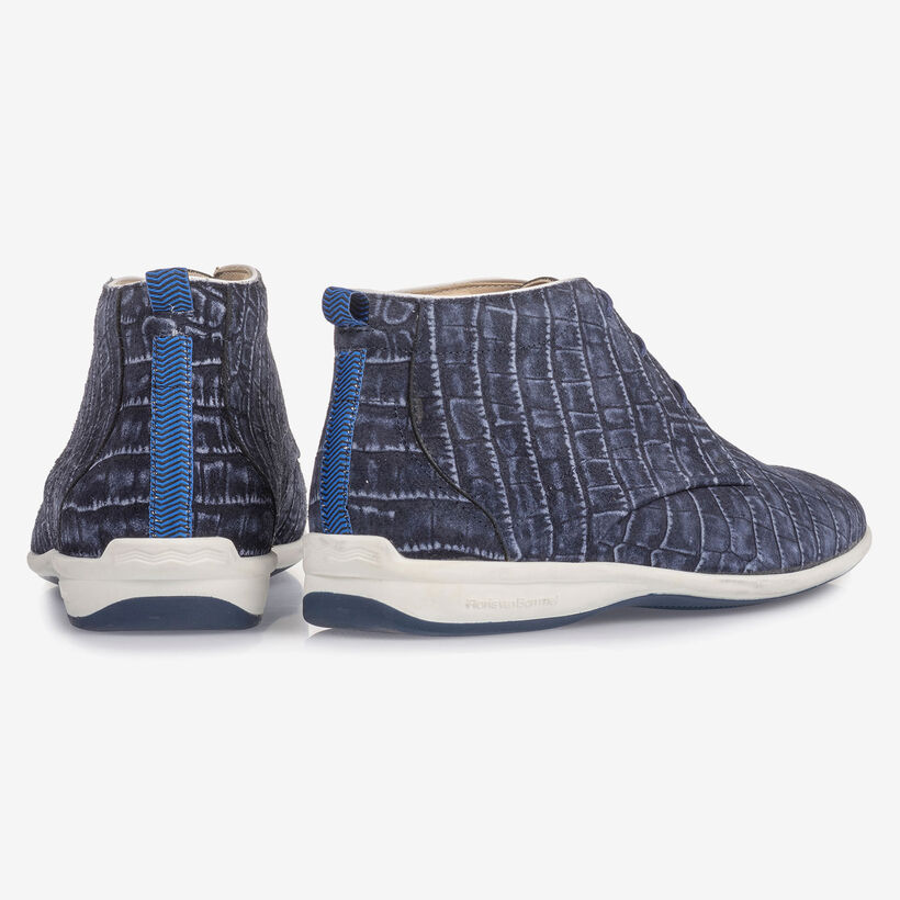 Blauer Schn&uuml;rstiefel mit Krokoprint