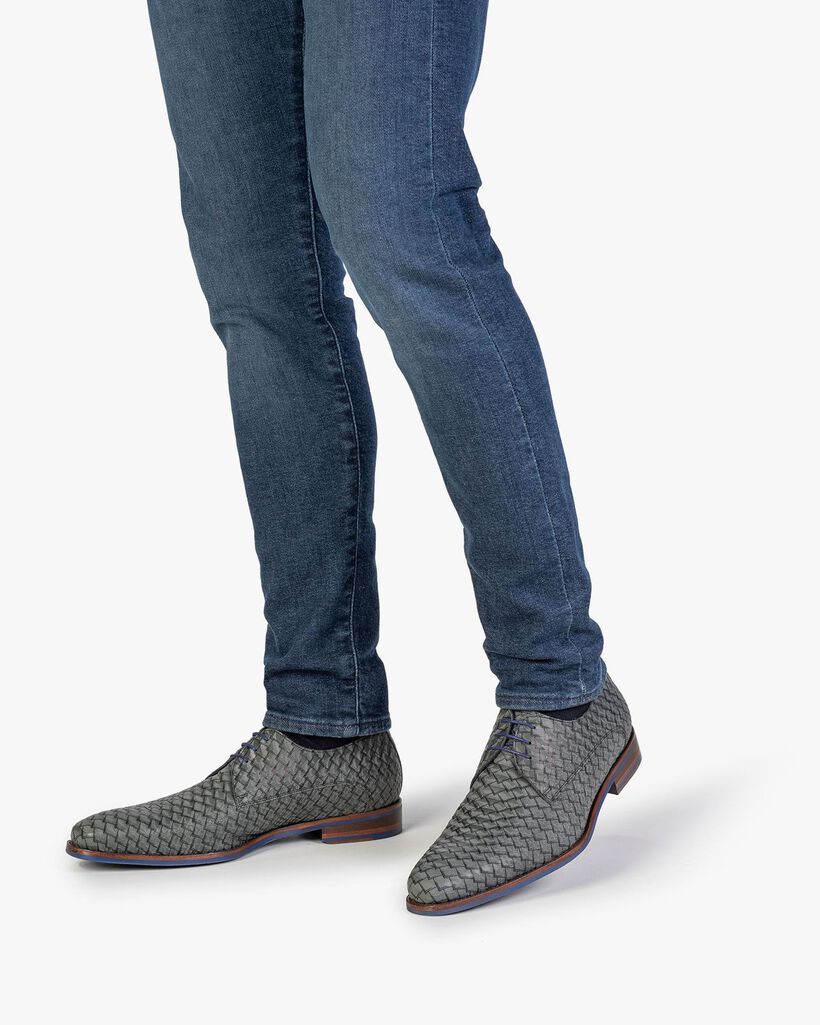 Lace shoe green nubuck leather