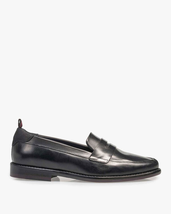 Black calf leather loafer