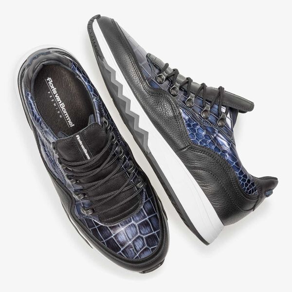 Blauer Premium Metallic-Leder-Sneaker mit Print