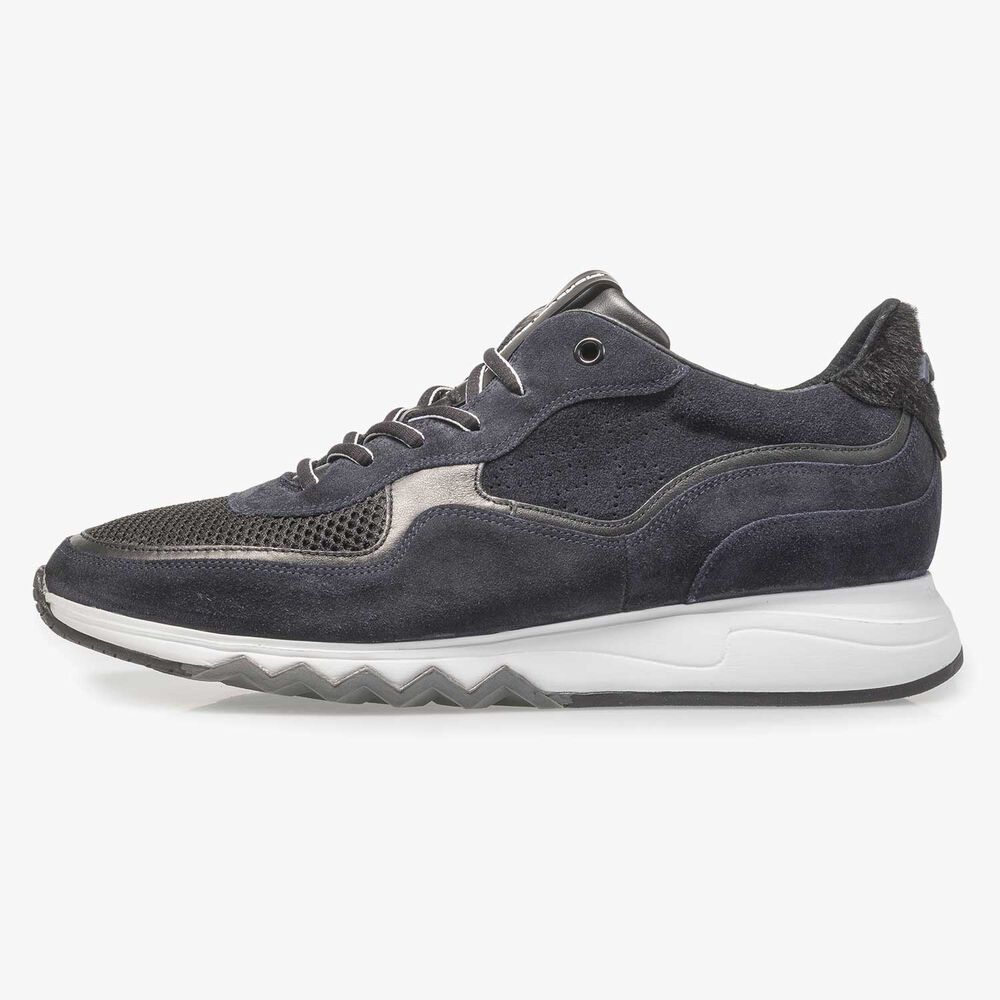 Dark blue suede leather sneaker