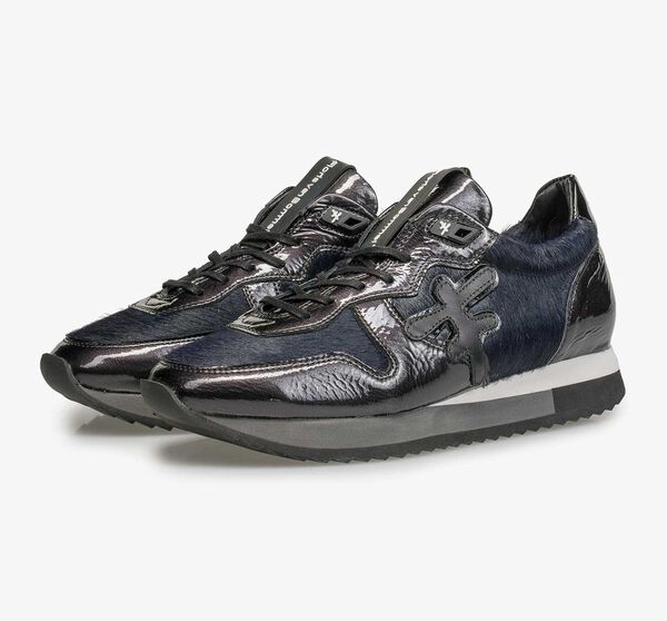 Blauer Lackleder-Sneaker mit Joggingschuhsohle