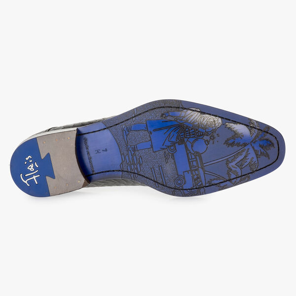 Schwarzer Leder-Schn&uuml;rschuh mit Print