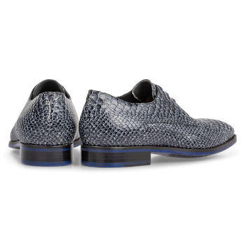 Lace shoe snake print black and white