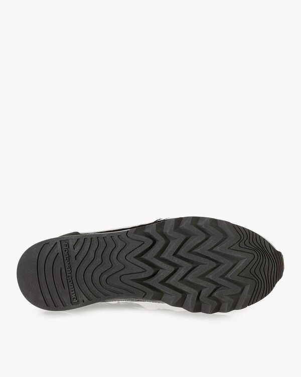 Black patent leather sneaker