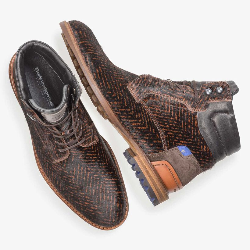 Premium cognac-coloured printed pony hair lace boot