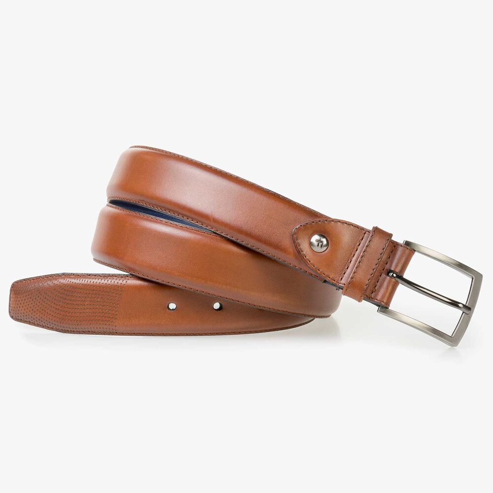 Dunkler cognacfarbener Kalbsleder-G&uuml;rtel