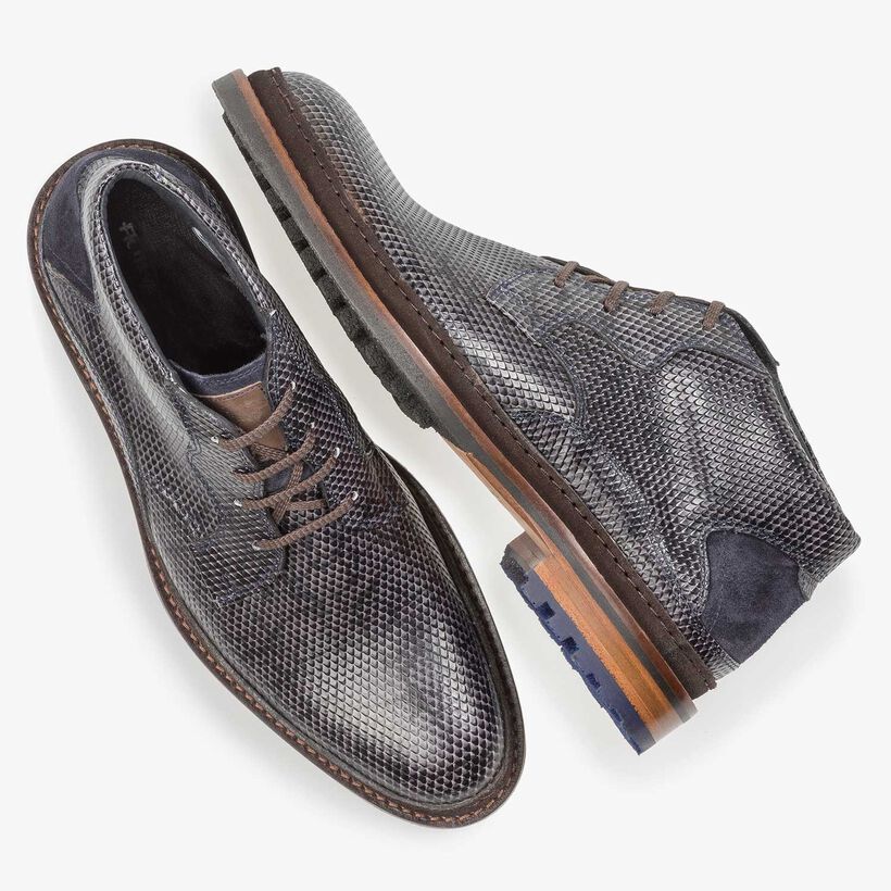 Dunkelgrauer Leder-Schn&uuml;rstiefel mit Schlangenprint