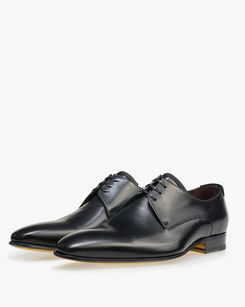 Schn&uuml;rschuh Kalbsleder schwarz