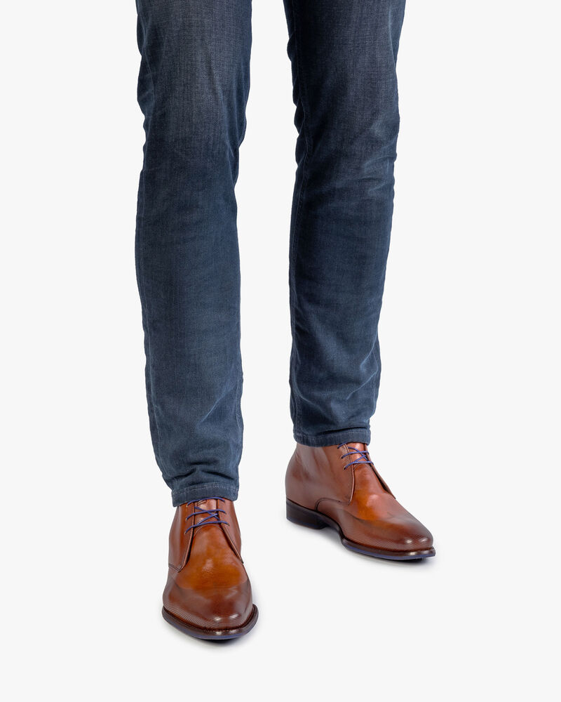 Schn&uuml;rstiefel Kalbsleder cognac