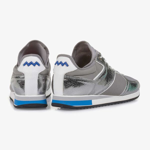 Dunkelsilberner Metallic Leder-Sneaker