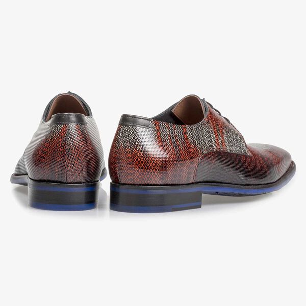 Dunkelroter Premium Lackleder-Schn&uuml;rschuh mit Print