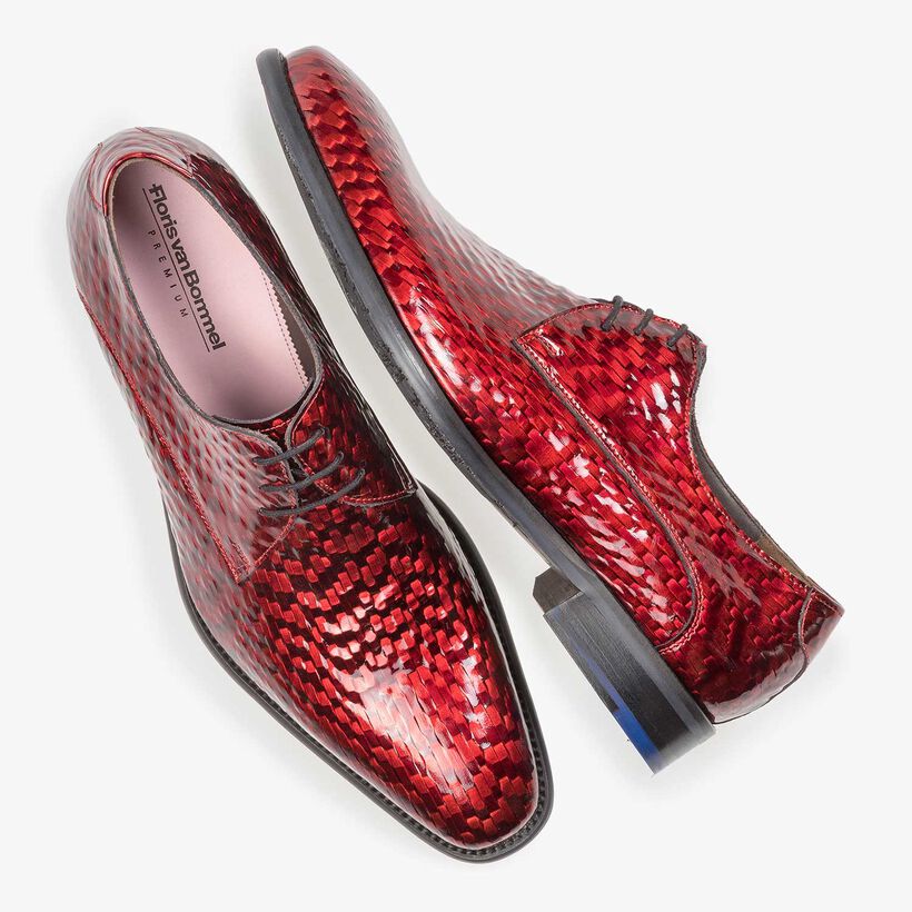 Premium red printed patent leather lace shoe