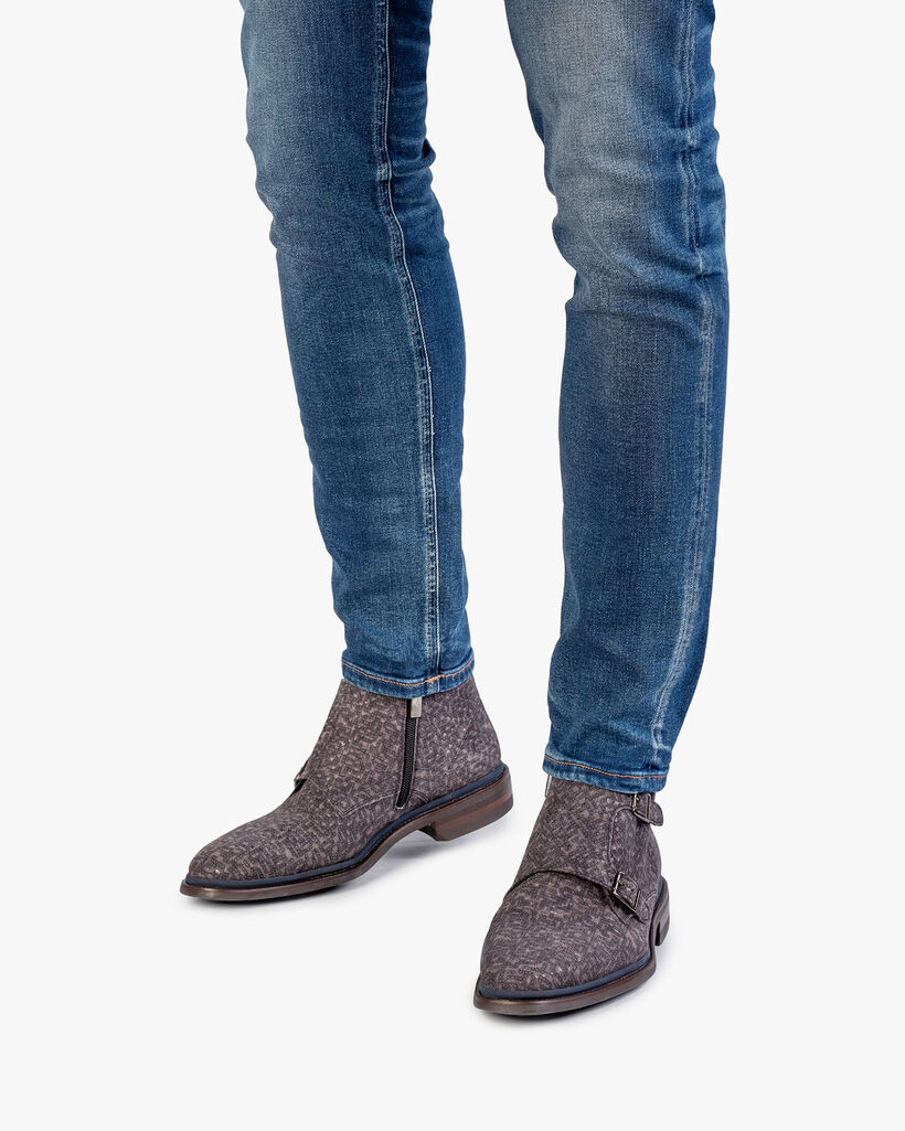 Stiefel mit Schnallenverschluss grau