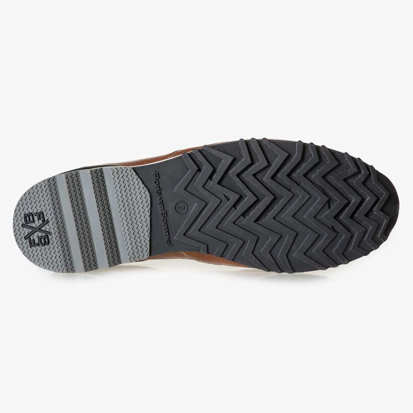 Cognacfarbener Leder-Sneaker