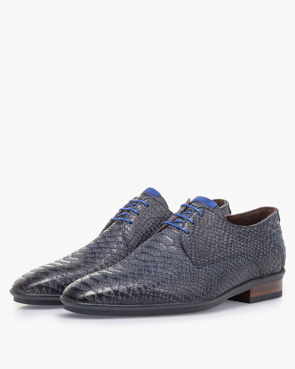 Dunkelblauer Nubukleder-Schn&uuml;rschuh mit Schlangenprint